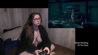 BBW Nerdy Gamer Girl Play Until Dawn Part 5
