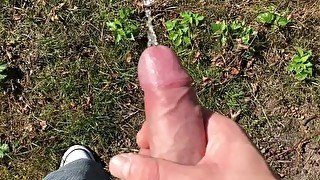 It's horny to piss in public - piss compilation