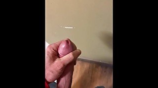 Huge White BWC sprays cum at work (public)