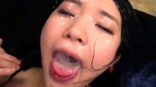 Busty Japanese slut in lingerie has a passion for bukkake