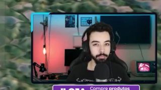 STREAMER ESFREGANDO A PISTOLA POR DONATE