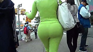 Hot amateur blonde lady with delightful ass in tight emerald pants