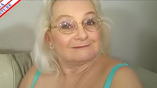 Grandma plays with her tits and cunt before giving head