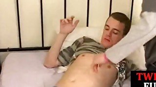 Amateur twinks threeway breeding after fellatio