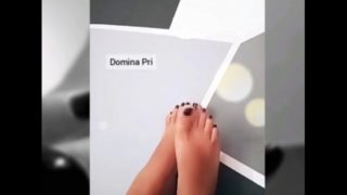 DOMINA_PRI Feet. Meus pés adentrando sua imaginação 