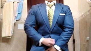 Str8 daddy jerking off in suit