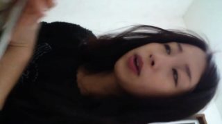 Asian babes film peeing