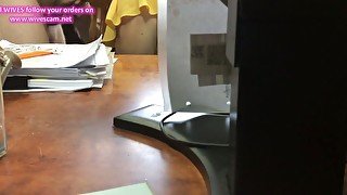 Blowjob for colleague in the office (hidden cam)