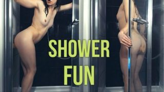 Masturbating her young pussy with a big dildo in a shower - Tacy Tight