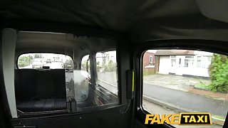 FakeTaxi: Hawt golden-haired police woman in taxi revenge