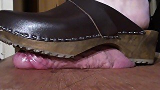 231lb BBW COCK CRUSH IN HARD WOODEN CLOGS