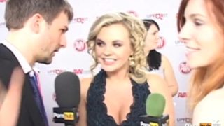 PornhubTV Marie McCray Bree Olson Red Carpet 2012 AVN Awards