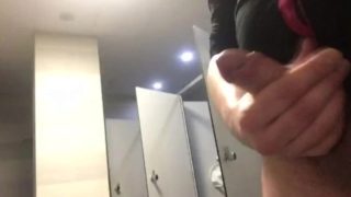 Public Jerking Off in toilet of trade center. 24 sm