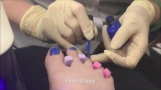 CUTE BLUE PEDICURE