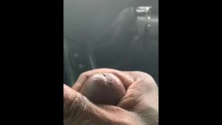 Jerking in the car cum at end pt 1