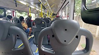 Esposa safada no ônibus