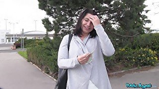 Outside fuck with horny stranger is a fantasy of brunette milf Amy