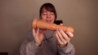 Unboxing - Realistic Thrusting Dildo with Strong Suction Cup and Rotating Beads!