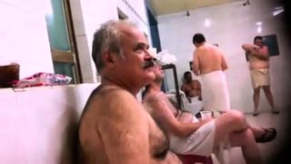 Str8 spy pakistani daddy in public bath