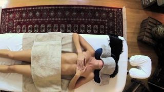 Very tricky massage hotel of horny masseur