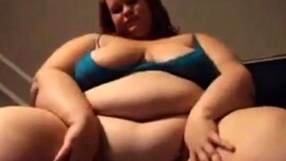 SSBBW Bouncing And Shaking (nonude)