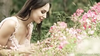 All-natural young brunette Lilu Moon anally fucked in the garden