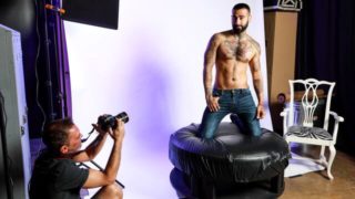 Shutterbug Joe Parker fucks his model, Rikk York