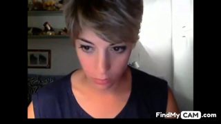 Very beautiful short hair girl CAM