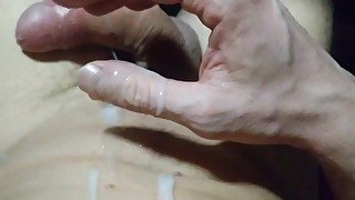 MANY SPERM AFTER HANDJOB