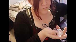 Goth trans girl jerks off and uses plug