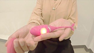 Office lady reviewing & trying to take Remote Wireless Vibrator - xMassageLovex