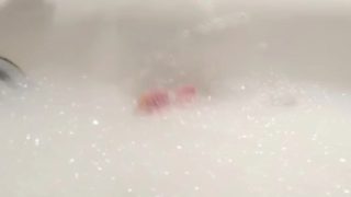 Soapy bath time toes!