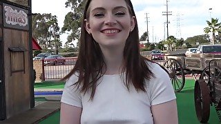 Maya Kendrick Amateur Teen Flashes Hairy Pussy on Mini-Golf Date