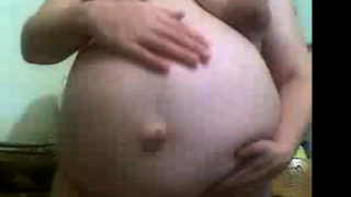 ugly preggo pigg in webcam