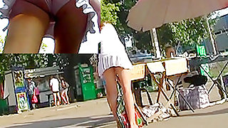 Random street gal upskirt panty