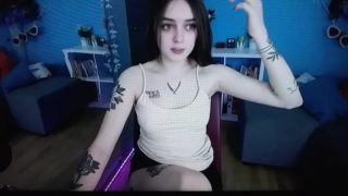 Beautiful russian girl with tattoos webcam