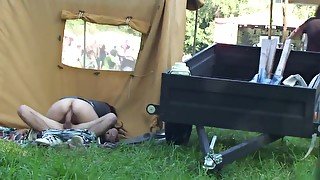 Couple humping at a live concert - amateur sex