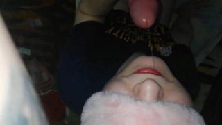 Red Lipstick Sucking Huge Dick With A Great cumshot