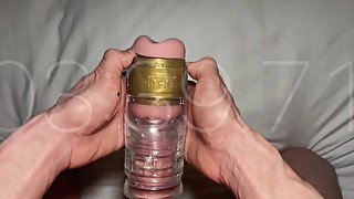 Japanese Guy cum with Fleshlight Quickshot STU & PULSE.Enjoy two variety of sensations!