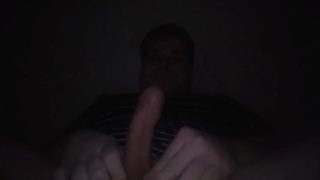 Артем сам себе дрочит ногами self suck autofellatio self footjob