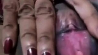 18-year-old Asian pussy with a taste of salt on the clit