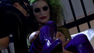 Joker fucks his slutty helper and gorgeous Catwoman