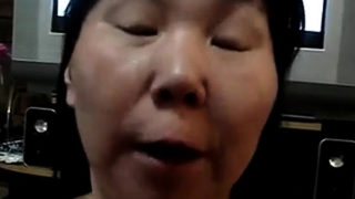 Asian amateur drink piss and cum