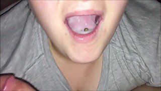 Hot Shemale Fills Dick Craving Wife Mouth Full Of Cum To Swallow After Deep Throat