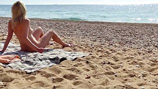 Masturbation on a Public Beach ended for a MILF Djelka Bianki with a Blowjob and a Mouthful Of Cum