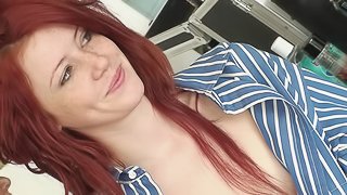See what a redhead beauty Elle Alexandra does behind the scenes