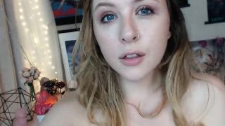 Webcam Teen Toying her Sweet Pink Pussy HD