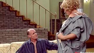 That 70s Show parody with a curvy milf fucking on the couch