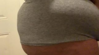 Bbw Tran boobs peek