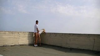 Amateur hottie fucked outdoor in public